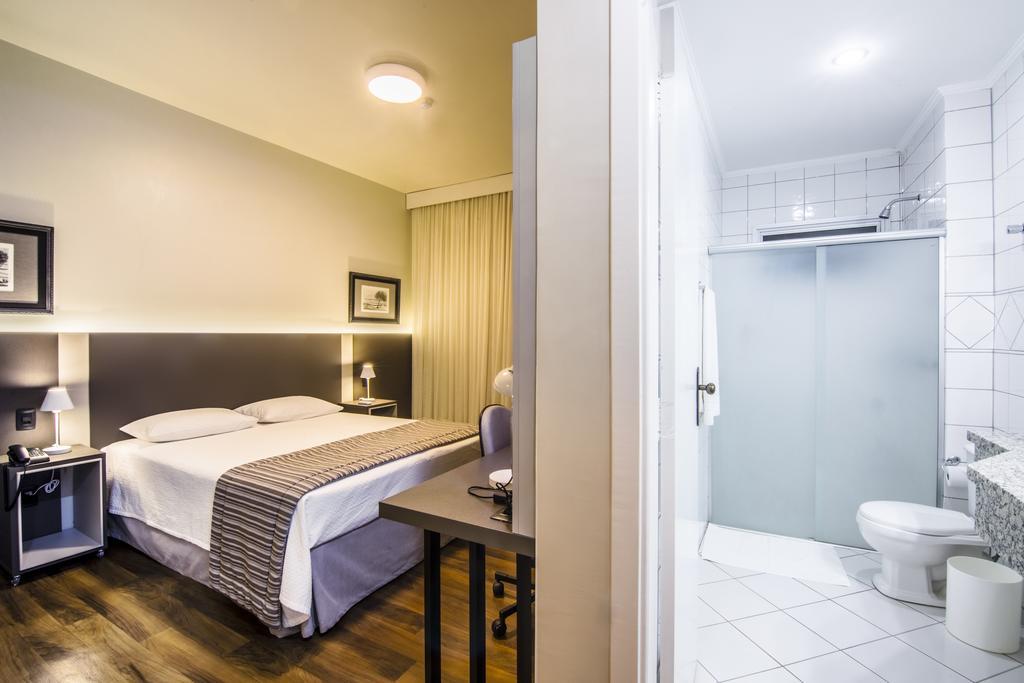 JR Hotel Marília Buitenkant foto