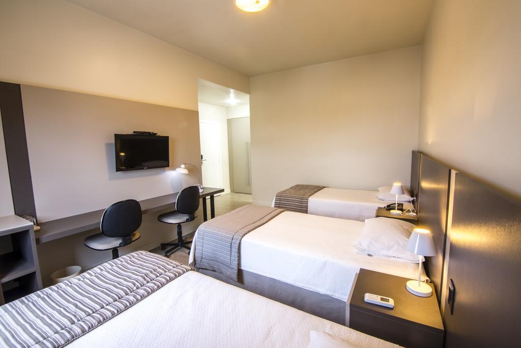 JR Hotel Marília Buitenkant foto