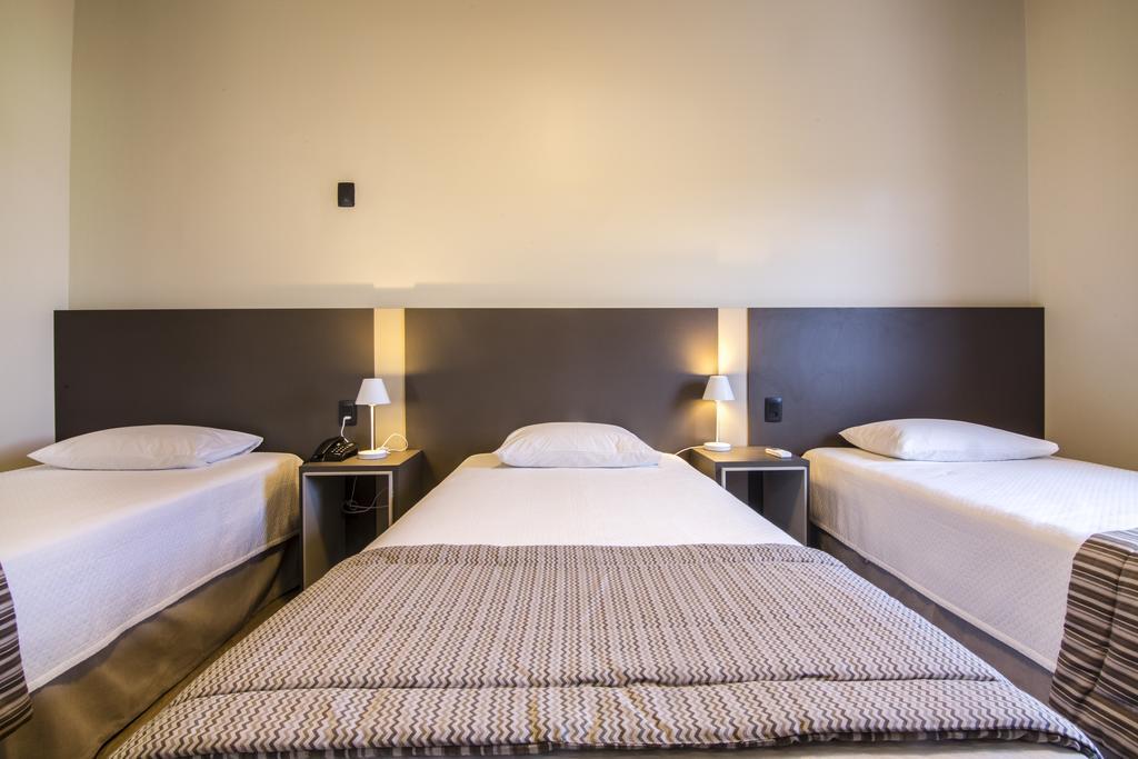JR Hotel Marília Buitenkant foto