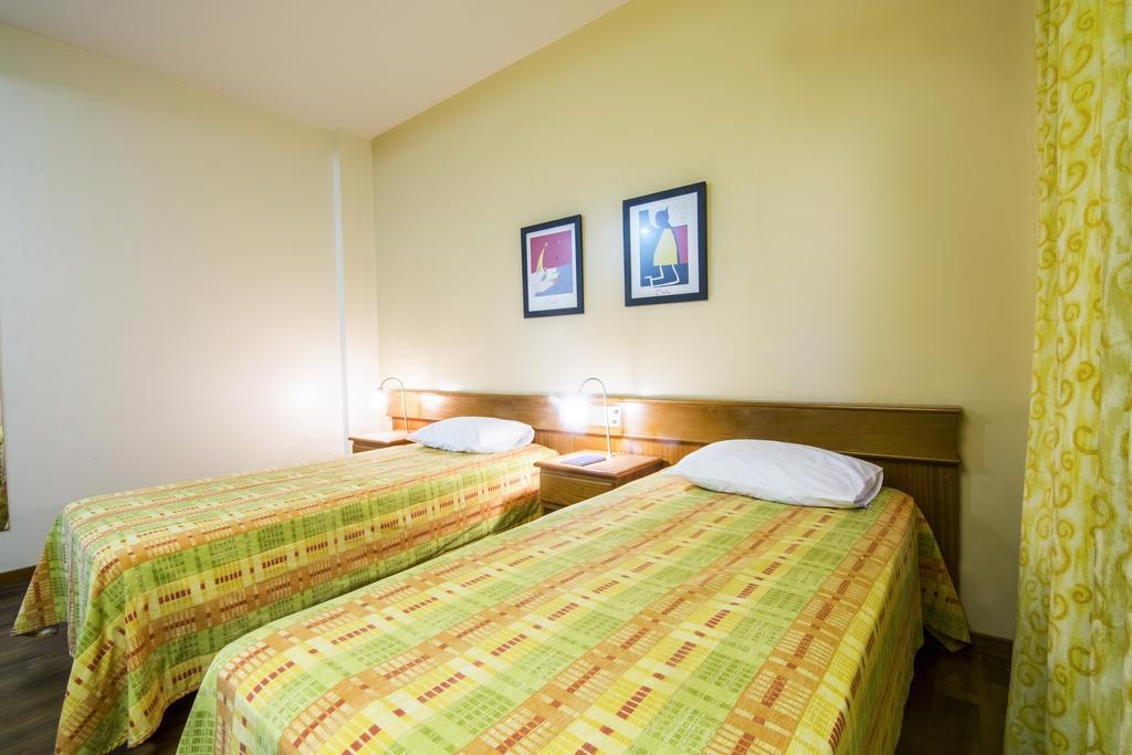 JR Hotel Marília Kamer foto