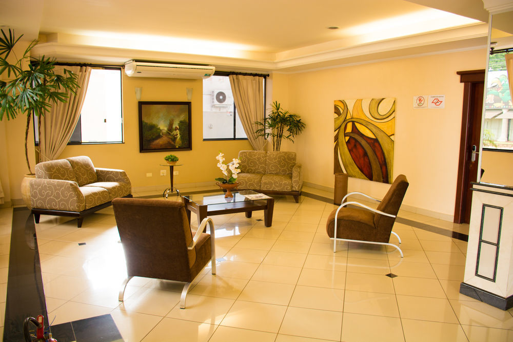 JR Hotel Marília Buitenkant foto